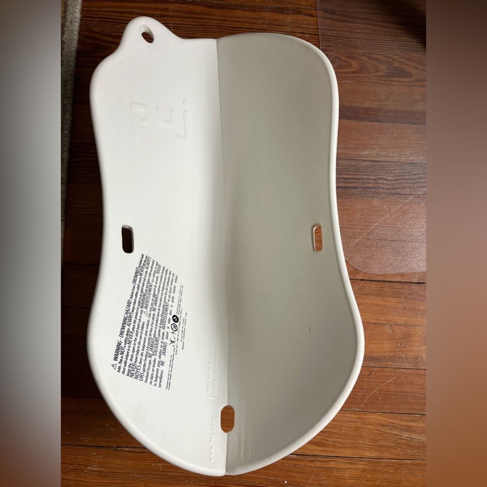 Puj Flyte Baby Infant Bathing Folding Bath Travel Tub White 0-6 Months‎